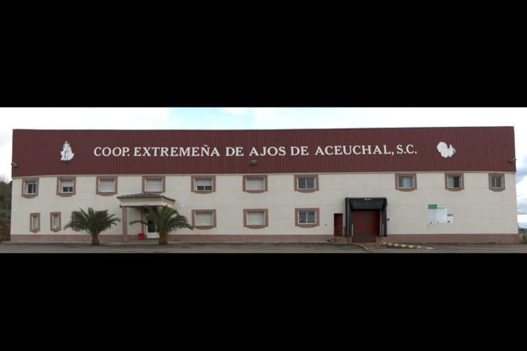 fachada EXTREMEÑA AJOS 768x512